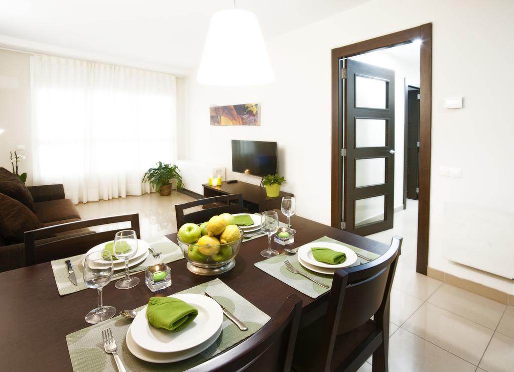แอนดอร์รา4เดย์ กานีโย Apartment กานีโญ ภายนอก รูปภาพ