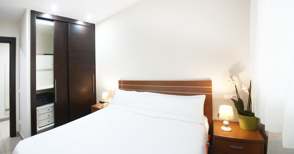 แอนดอร์รา4เดย์ กานีโย Apartment กานีโญ ภายนอก รูปภาพ