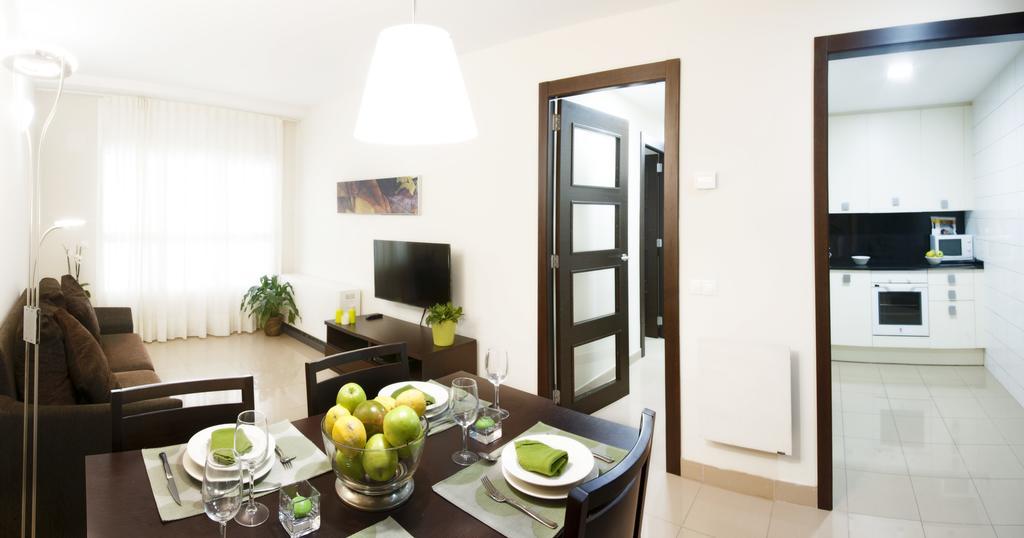 แอนดอร์รา4เดย์ กานีโย Apartment กานีโญ ภายนอก รูปภาพ